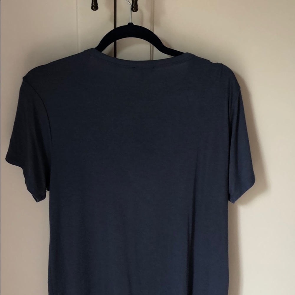 Lightweight top! - Picture 3 of 3